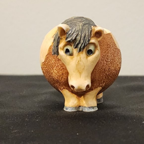 Vintage Harmony Kingdom Pot Bellys 'Tonie' Farmyard Pony Figurine - Picture 1 of 8